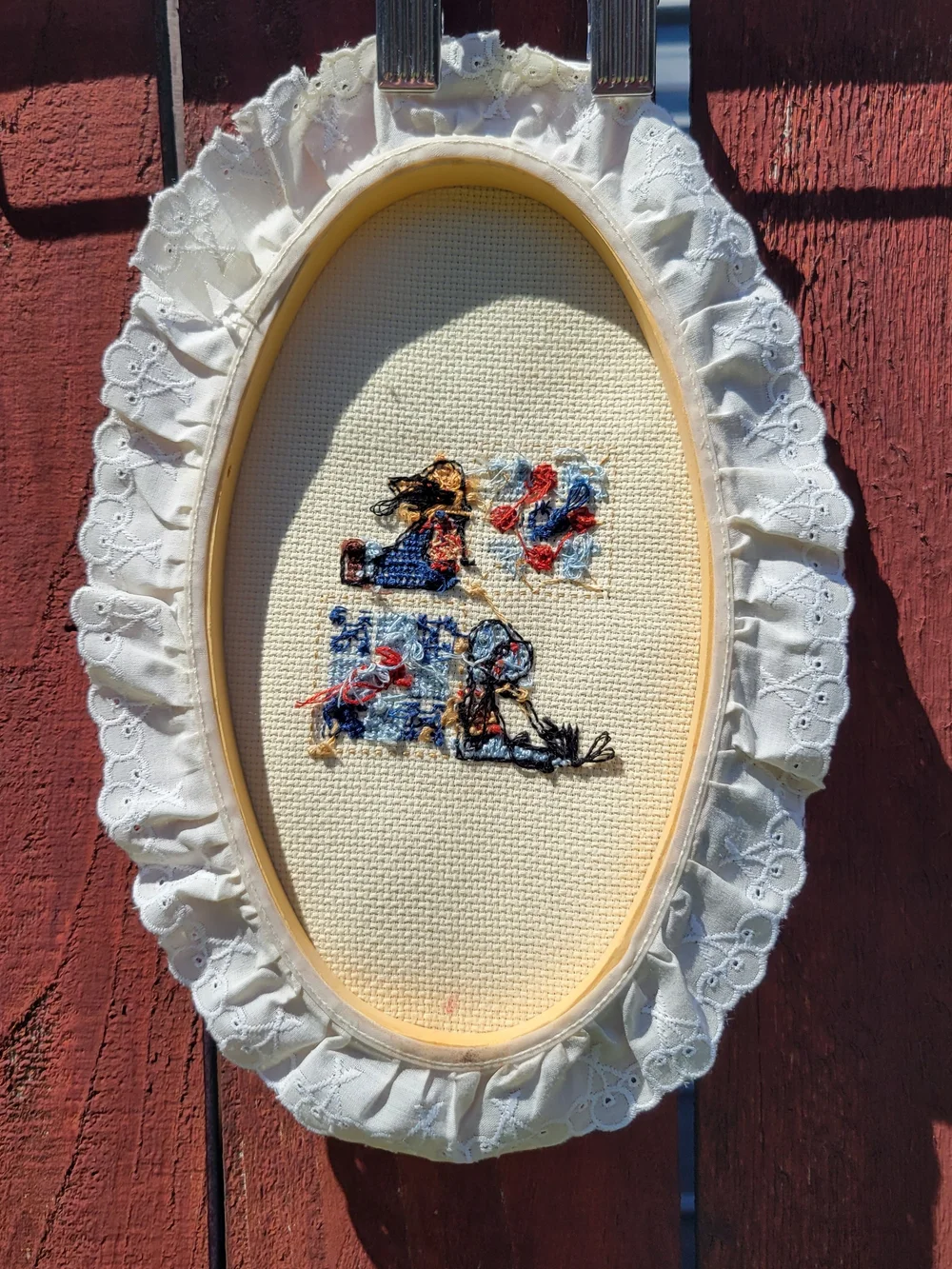 VTG Handmade Finished Cross‎ Stitch Oval Hoop w/ Lace Sunbonnet Sue Cottagecore
